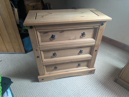 Corona drawer chest of - 3,